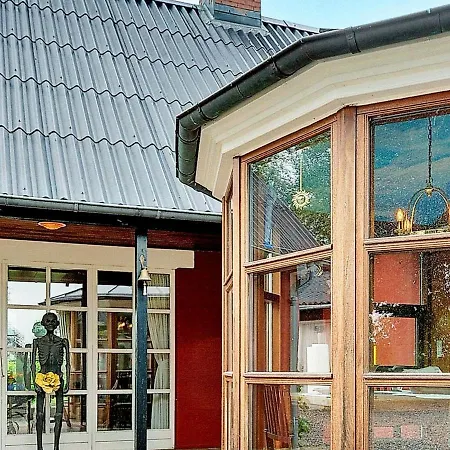 Five-bedroom Holiday In Feriehus *