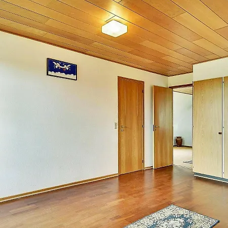 Ferienhaus Five-bedroom Holiday In Broager