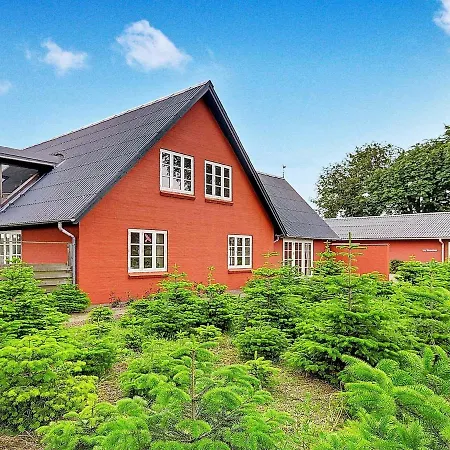 Five-bedroom Holiday In Feriehus